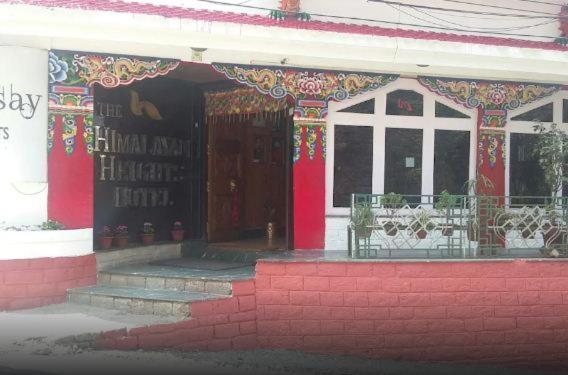 Отель Himalayan Height Гангток Экстерьер фото